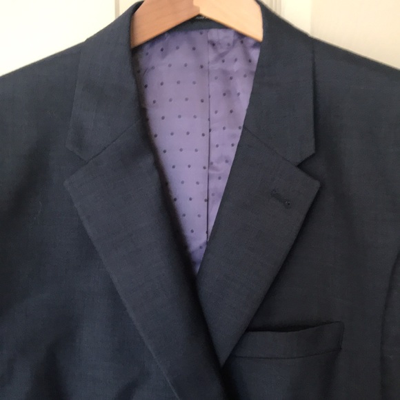 NWOT Mens sports coat by Jos A Bank, size 48 regular. Beautiful Navy Blue - Picture 2 of 14
